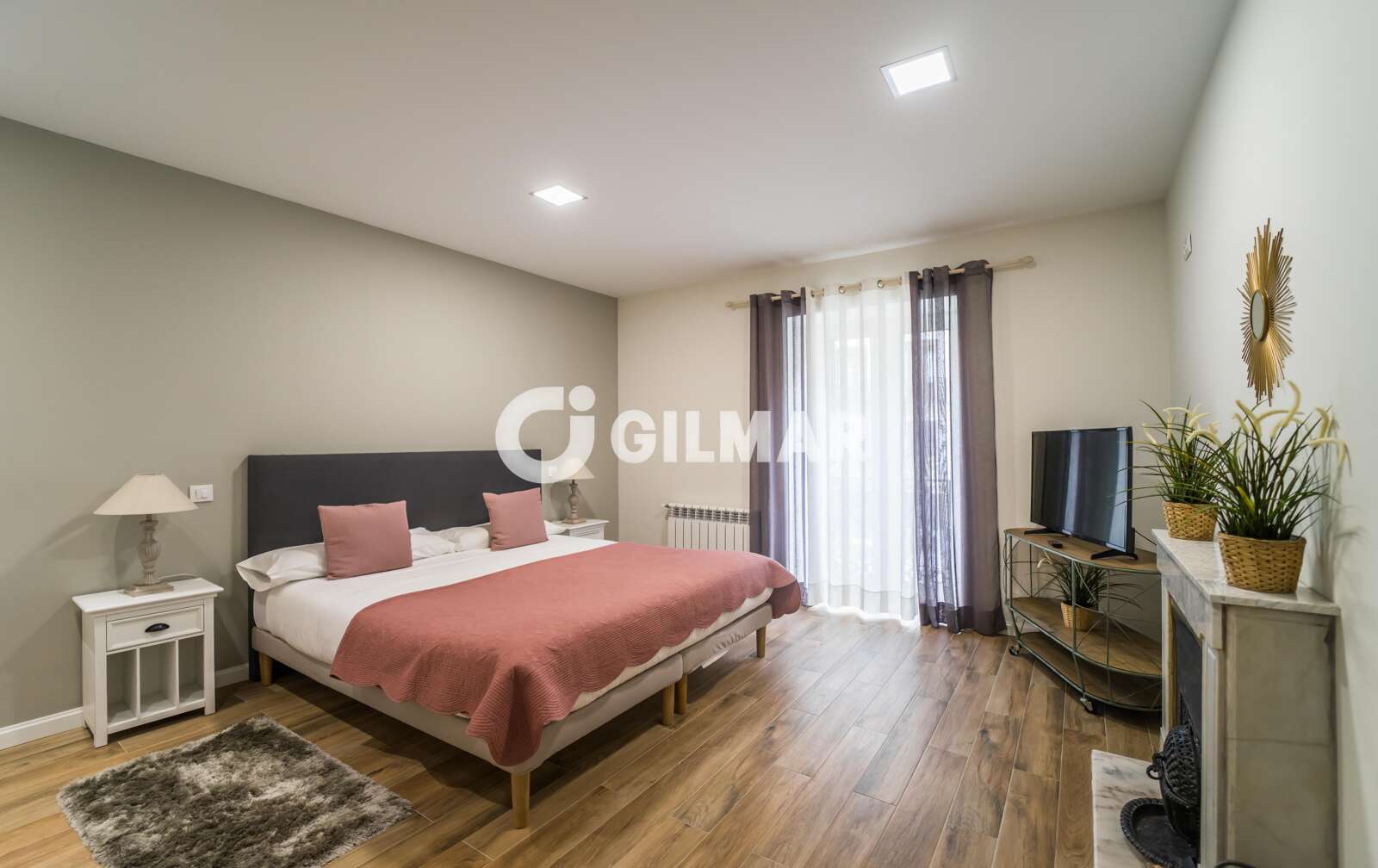 Property slider Gilmar