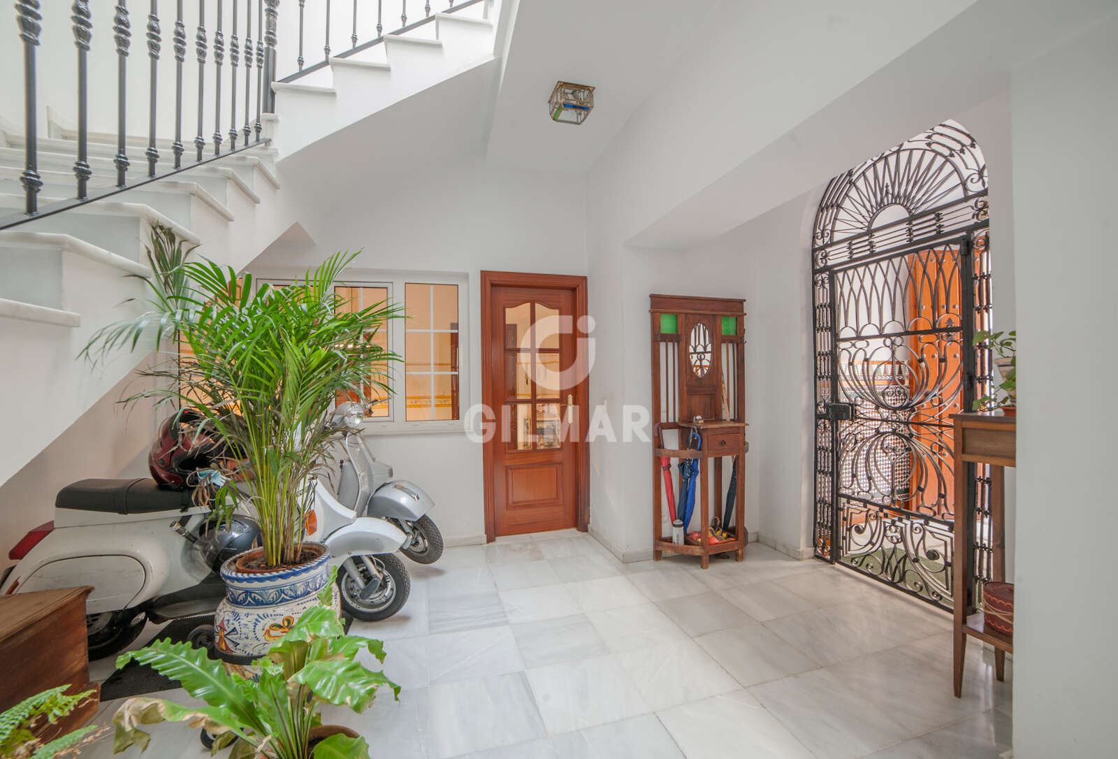 Property slider Gilmar