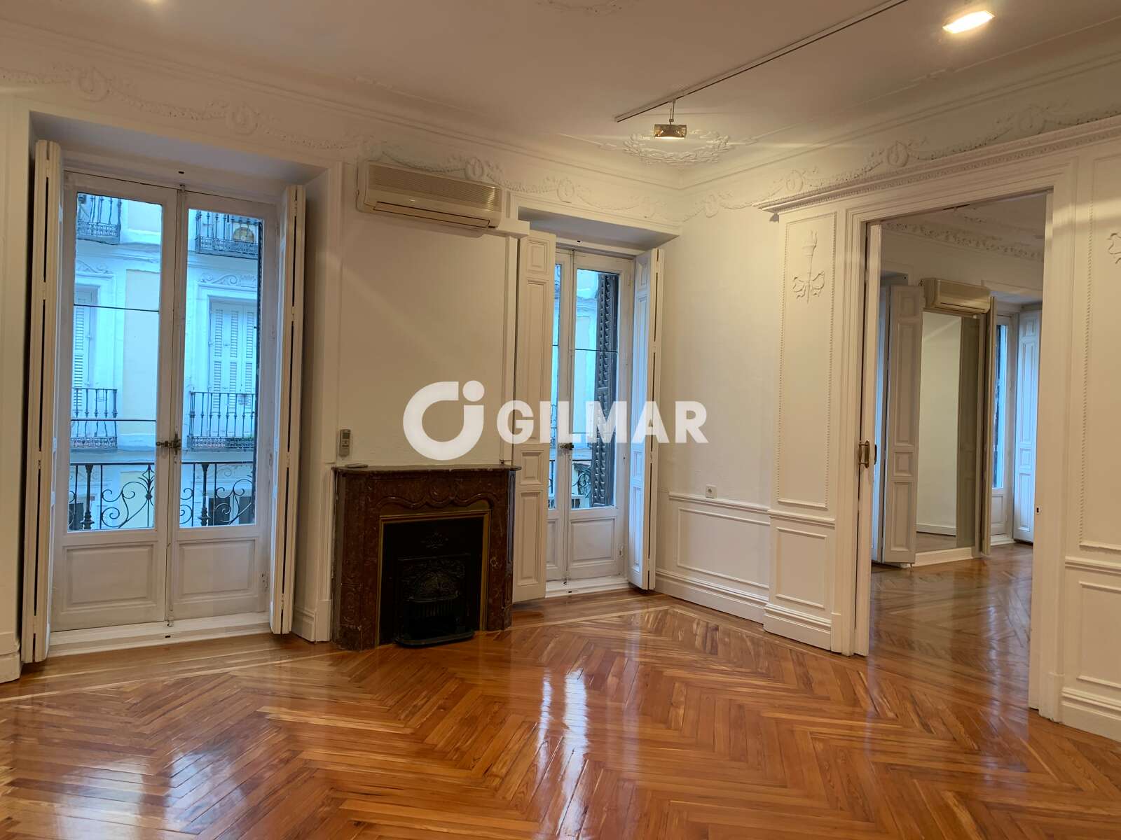 Property slider Gilmar