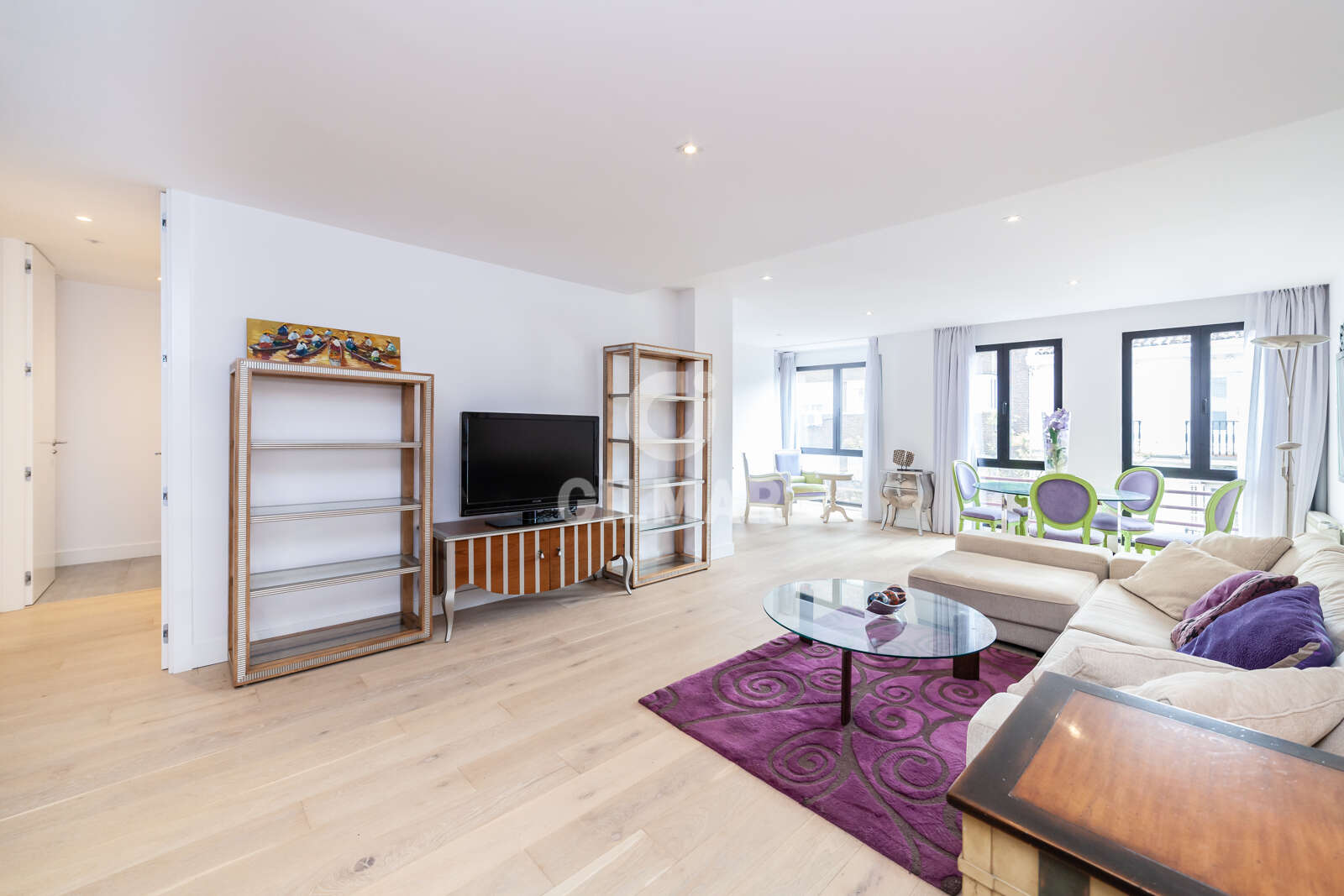 Property slider Gilmar