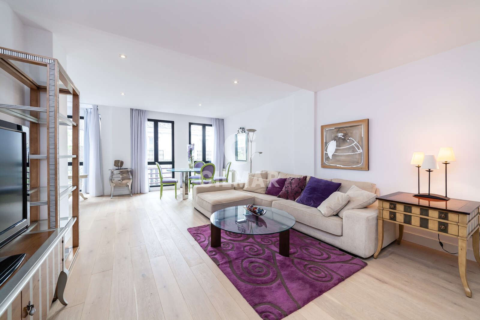 Property slider Gilmar