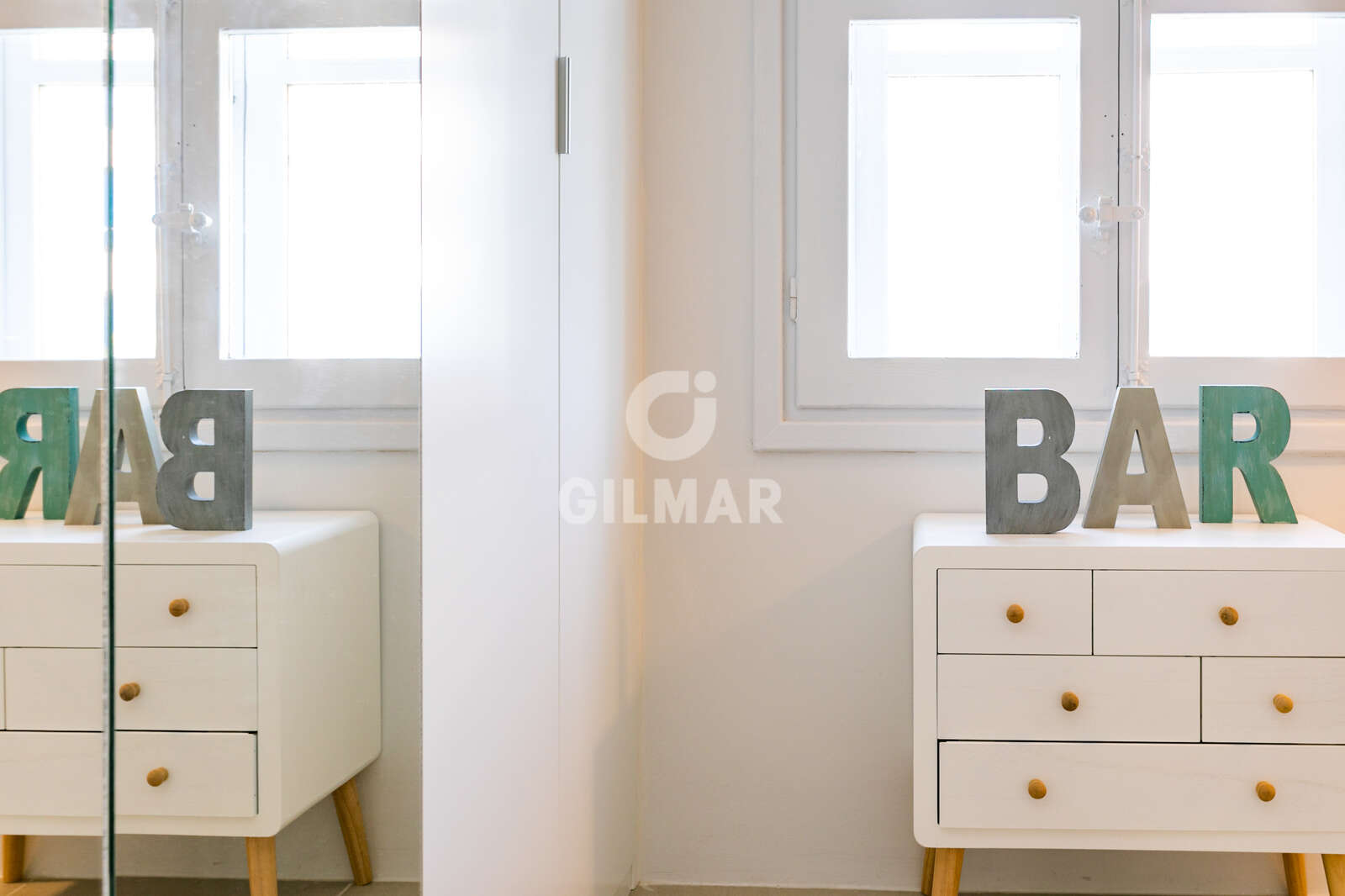 Property slider Gilmar