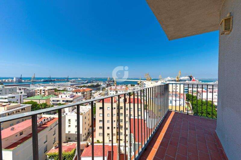 Piso En Venta En Cádiz Cádiz Gilmar Consulting Inmobiliario Piso En Venta En Cádiz Cádiz Gilmar Consulting Inmobiliario