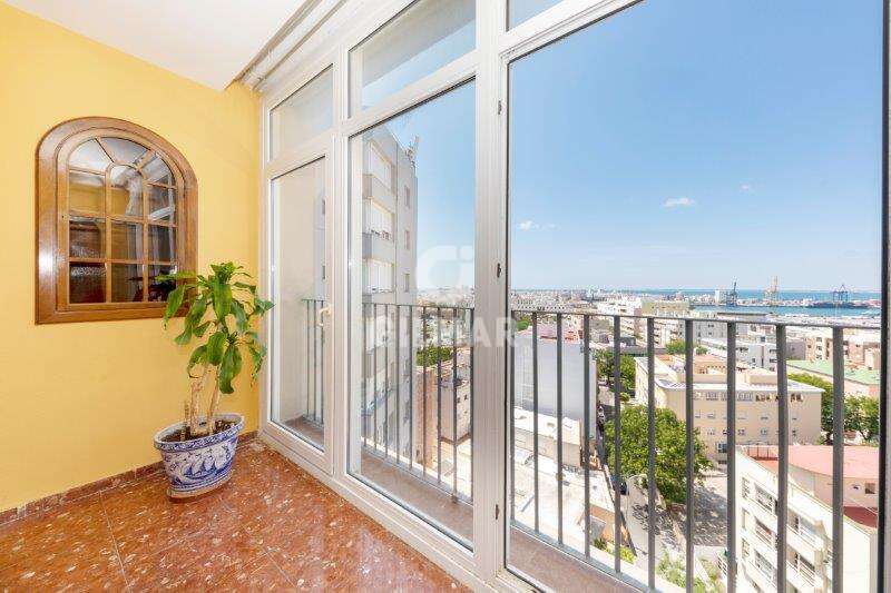 Piso En Venta En Cádiz Cádiz Gilmar Consulting Inmobiliario Piso En Venta En Cádiz Cádiz Gilmar Consulting Inmobiliario