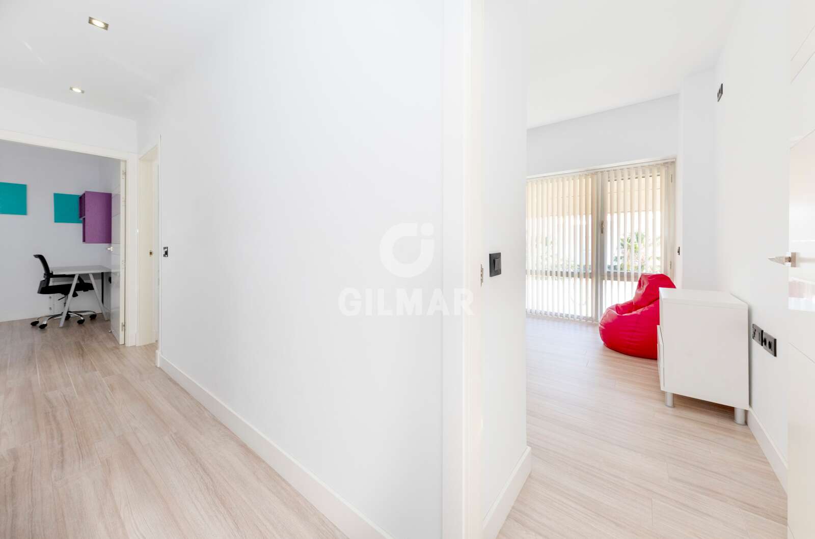 Property slider Gilmar