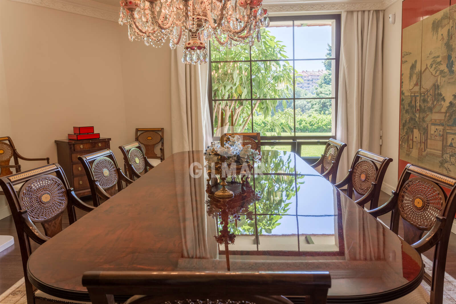 Property slider Gilmar