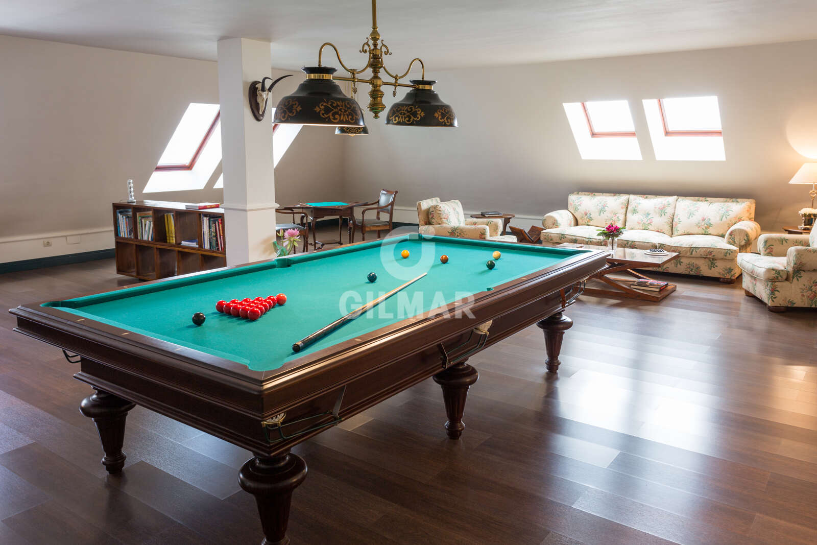 Property slider Gilmar