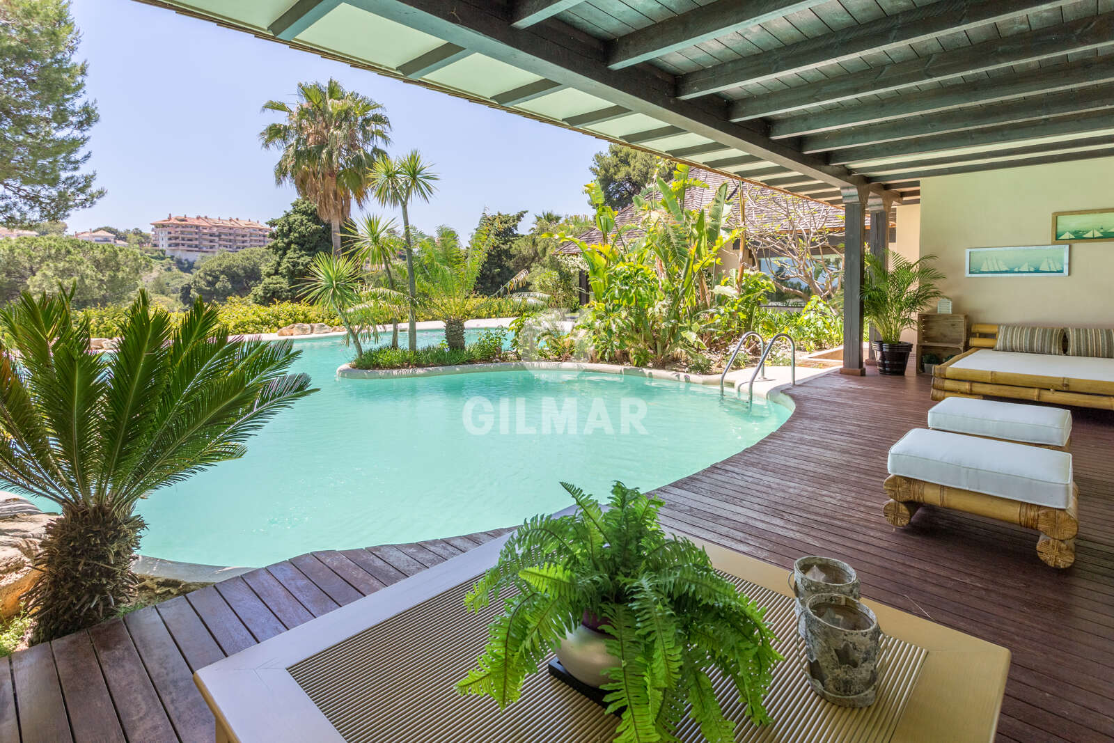 Property slider Gilmar