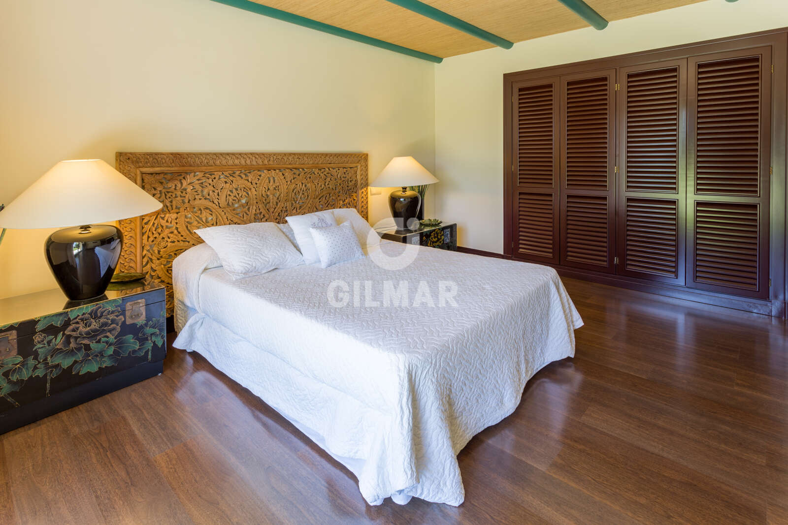 Property slider Gilmar