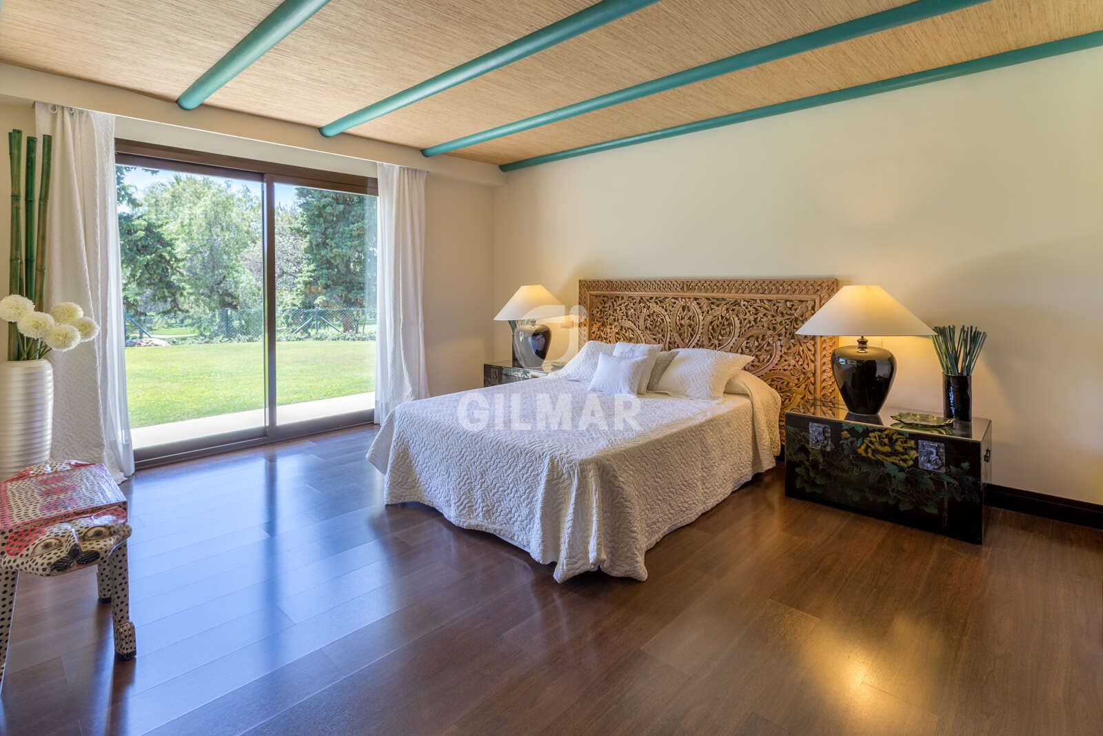 Property slider Gilmar