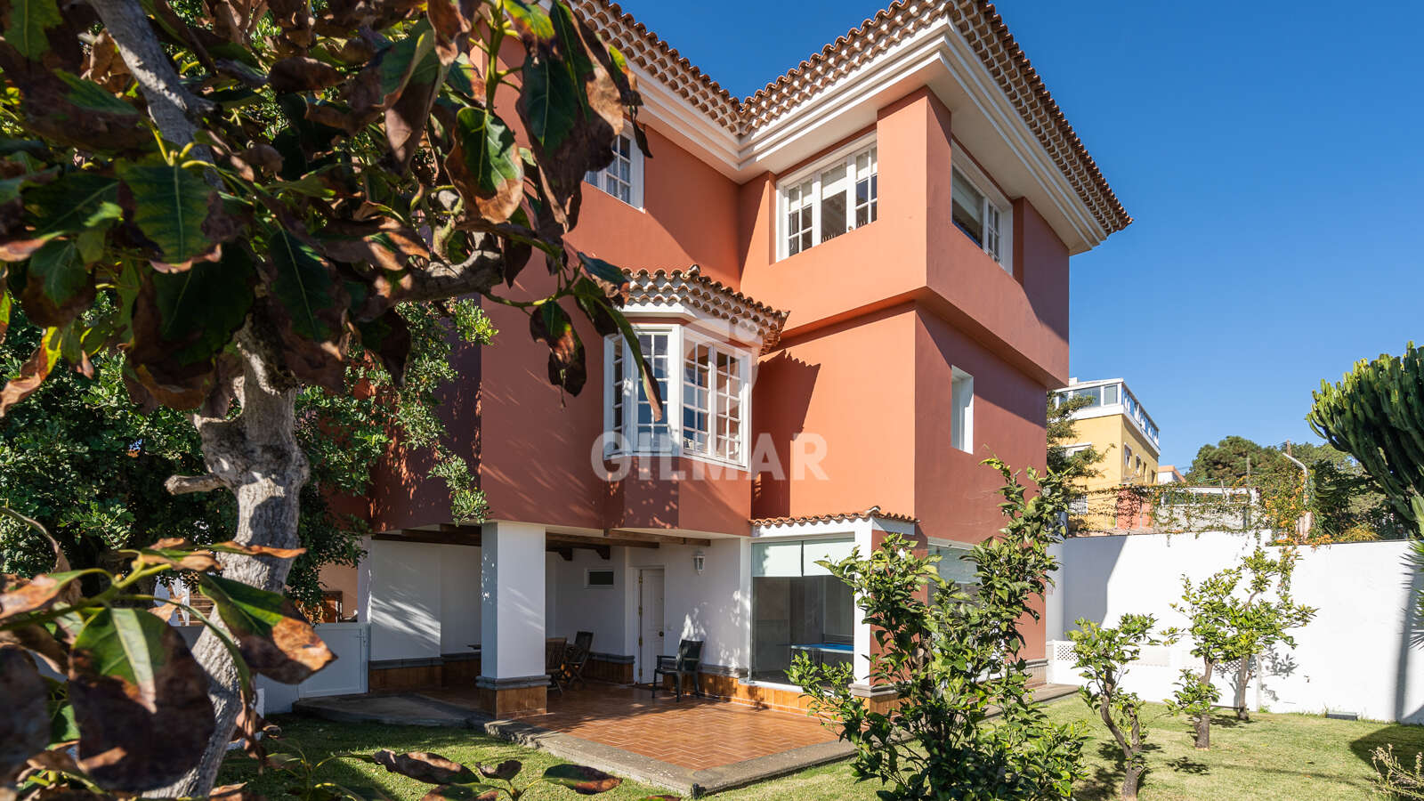 Property slider Gilmar
