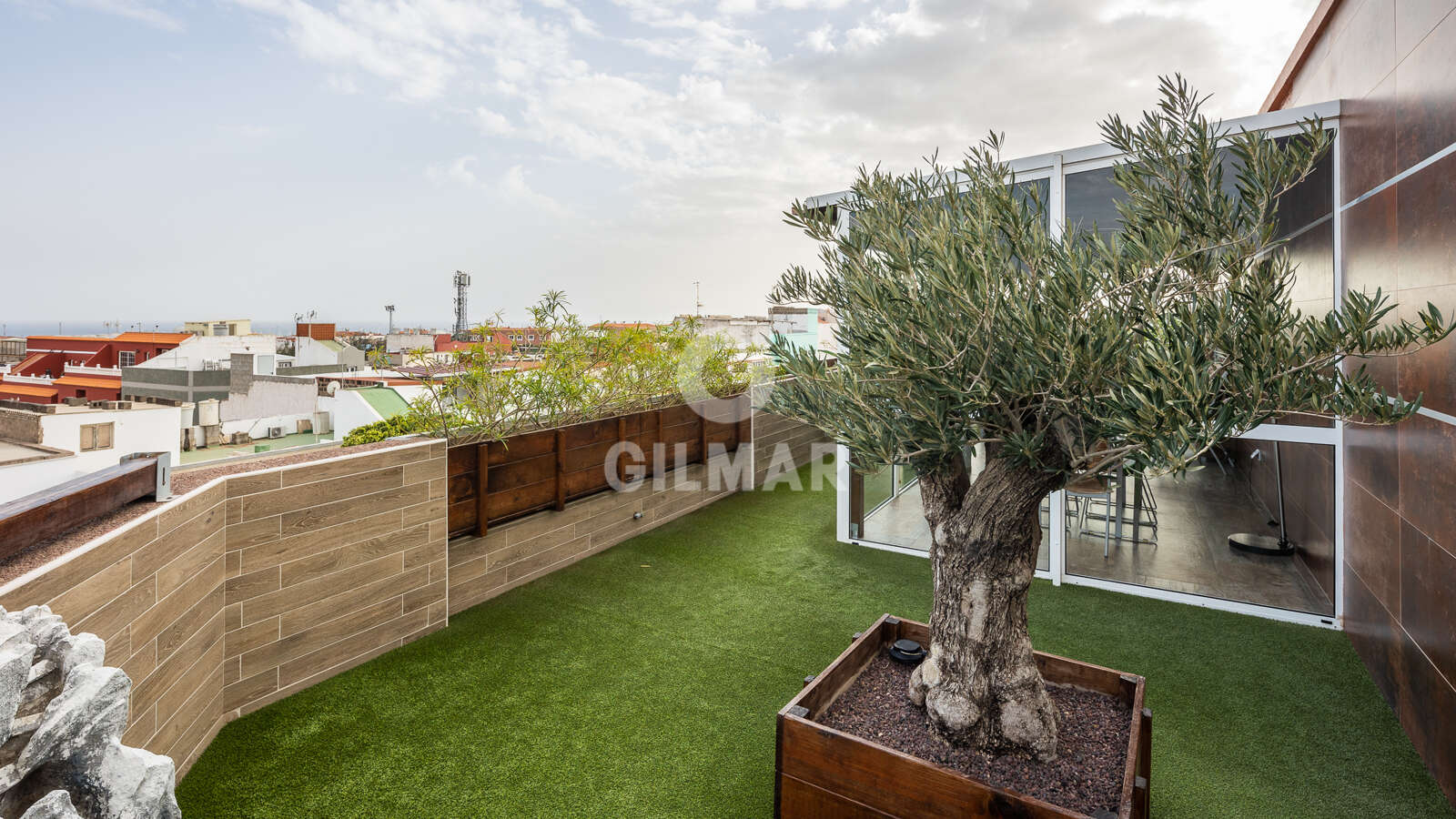 Property slider Gilmar