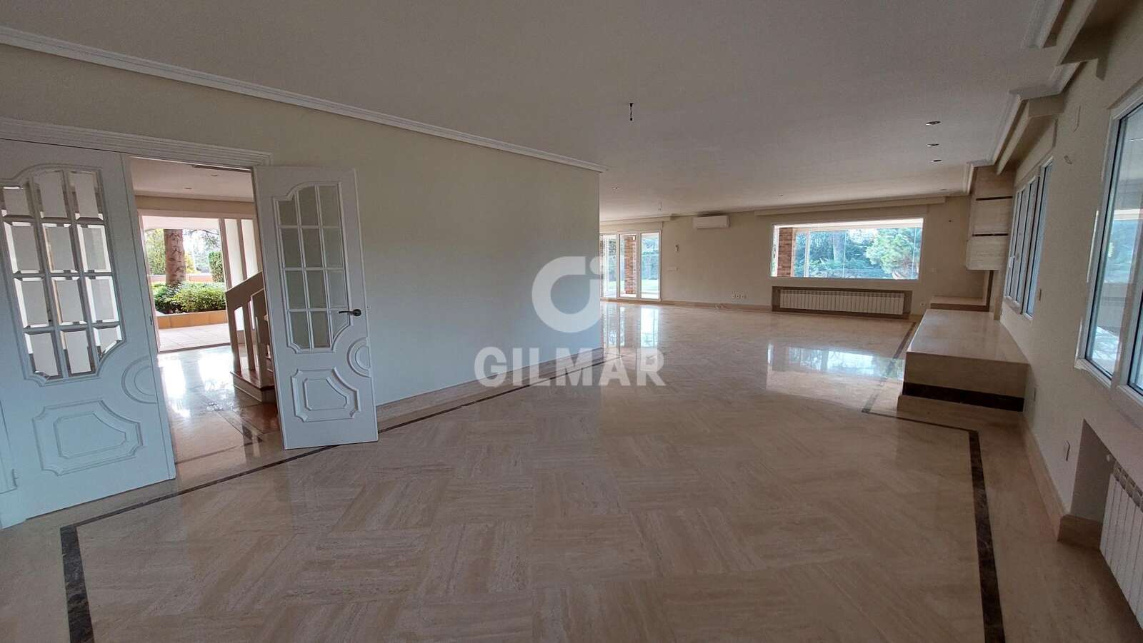 Property slider Gilmar