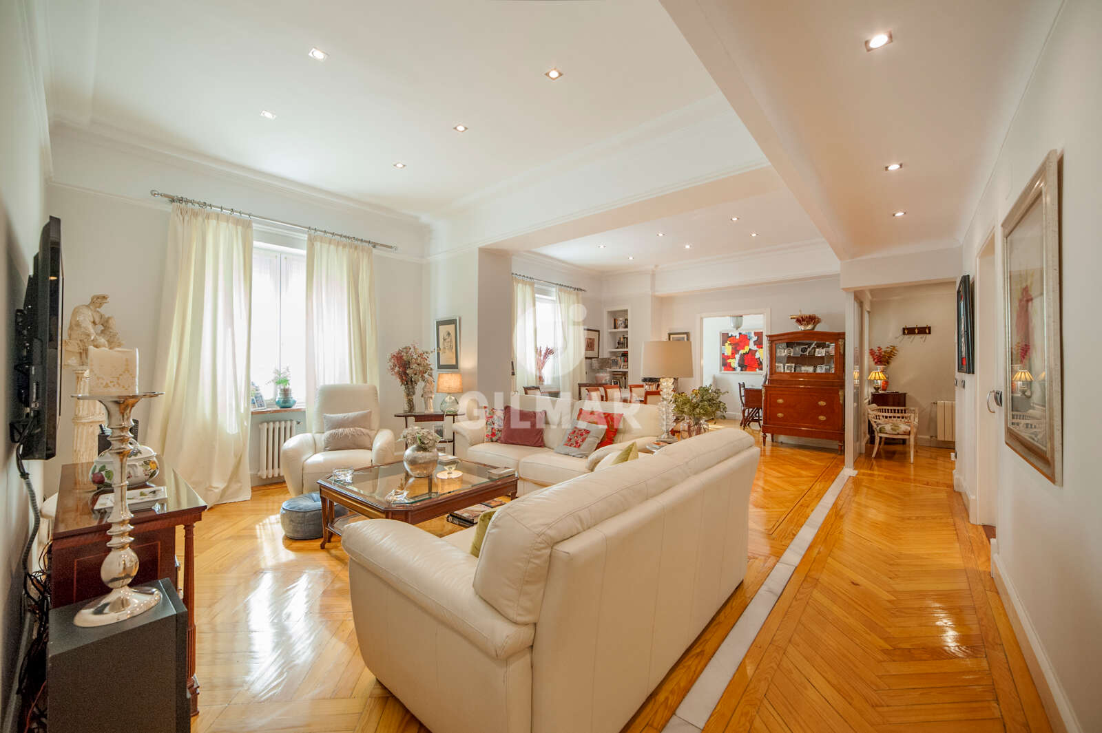 Property slider Gilmar