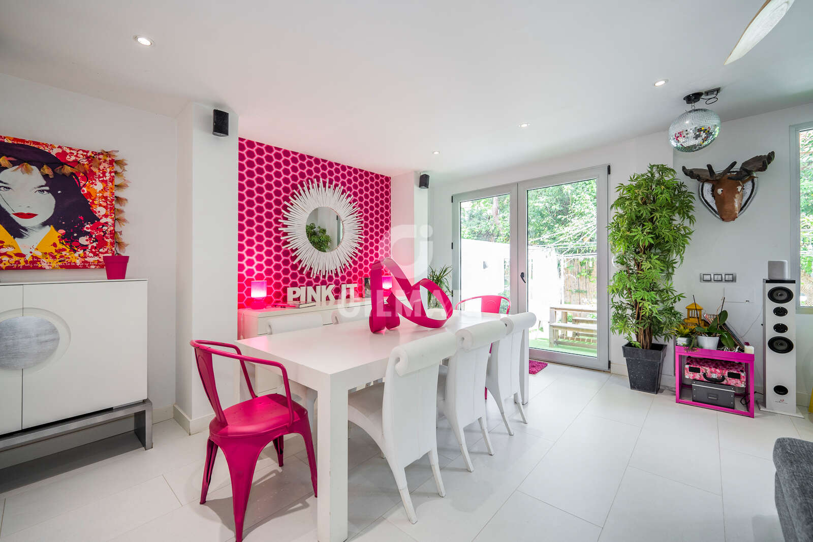 Property slider Gilmar