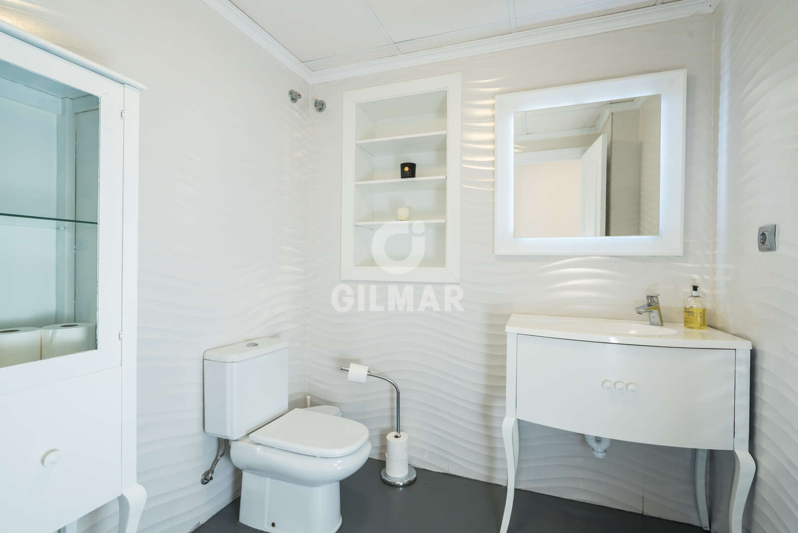 Property slider Gilmar