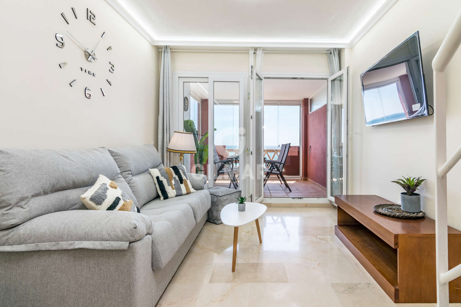 Property slider Gilmar