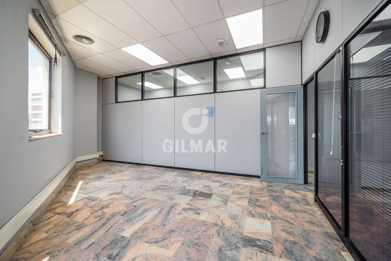 Property slider Gilmar