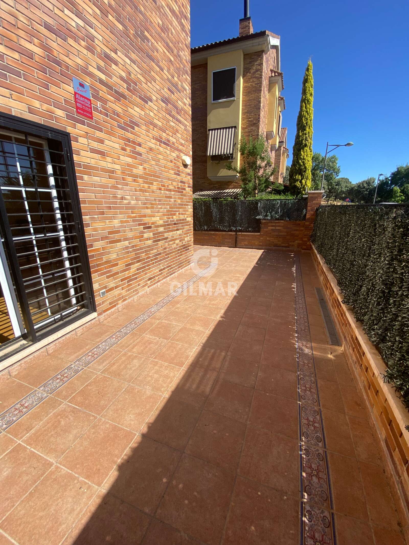 Property slider Gilmar