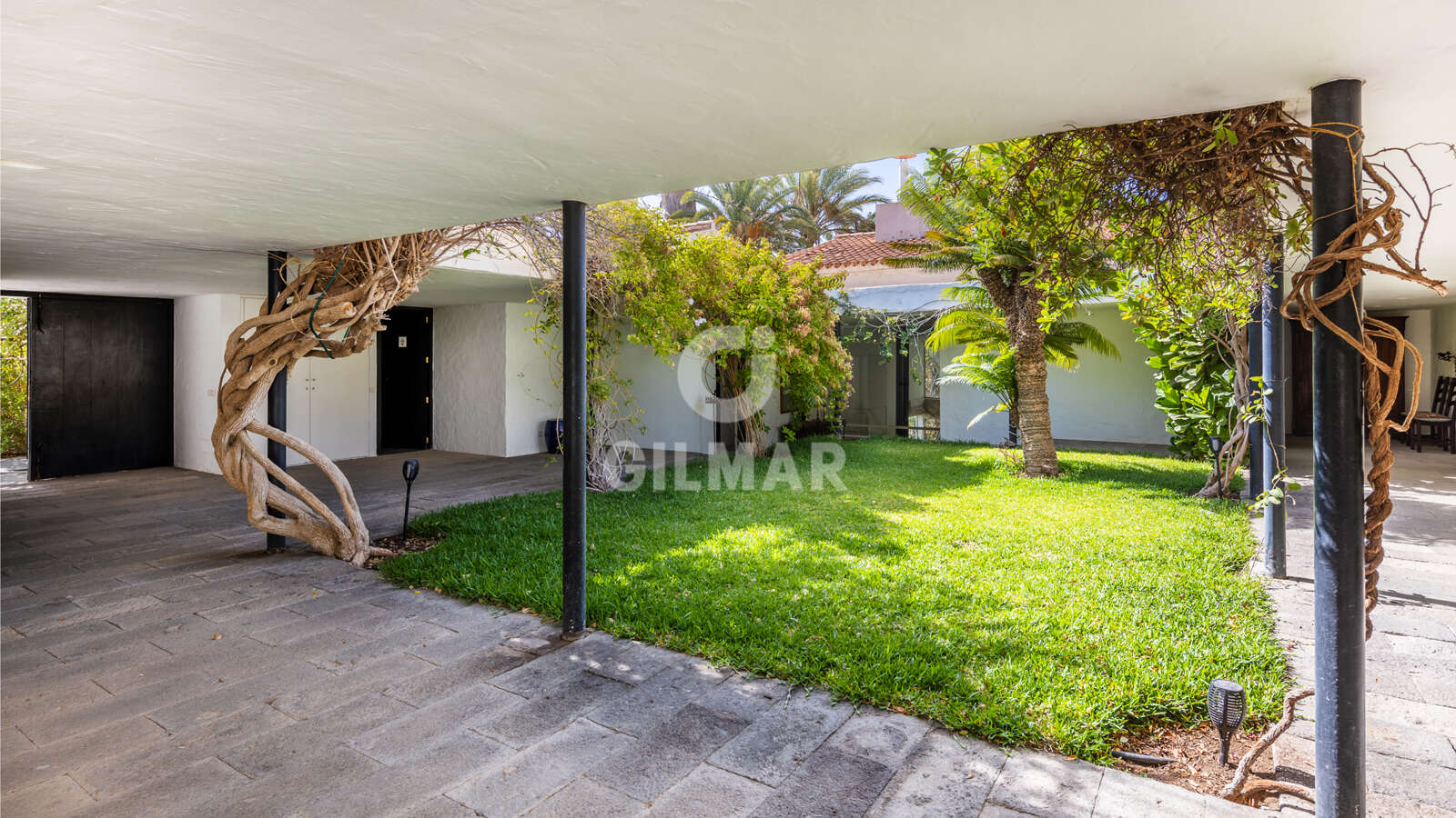 Property slider Gilmar