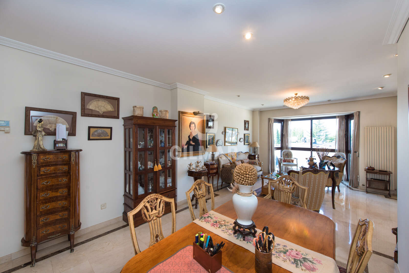 Property slider Gilmar