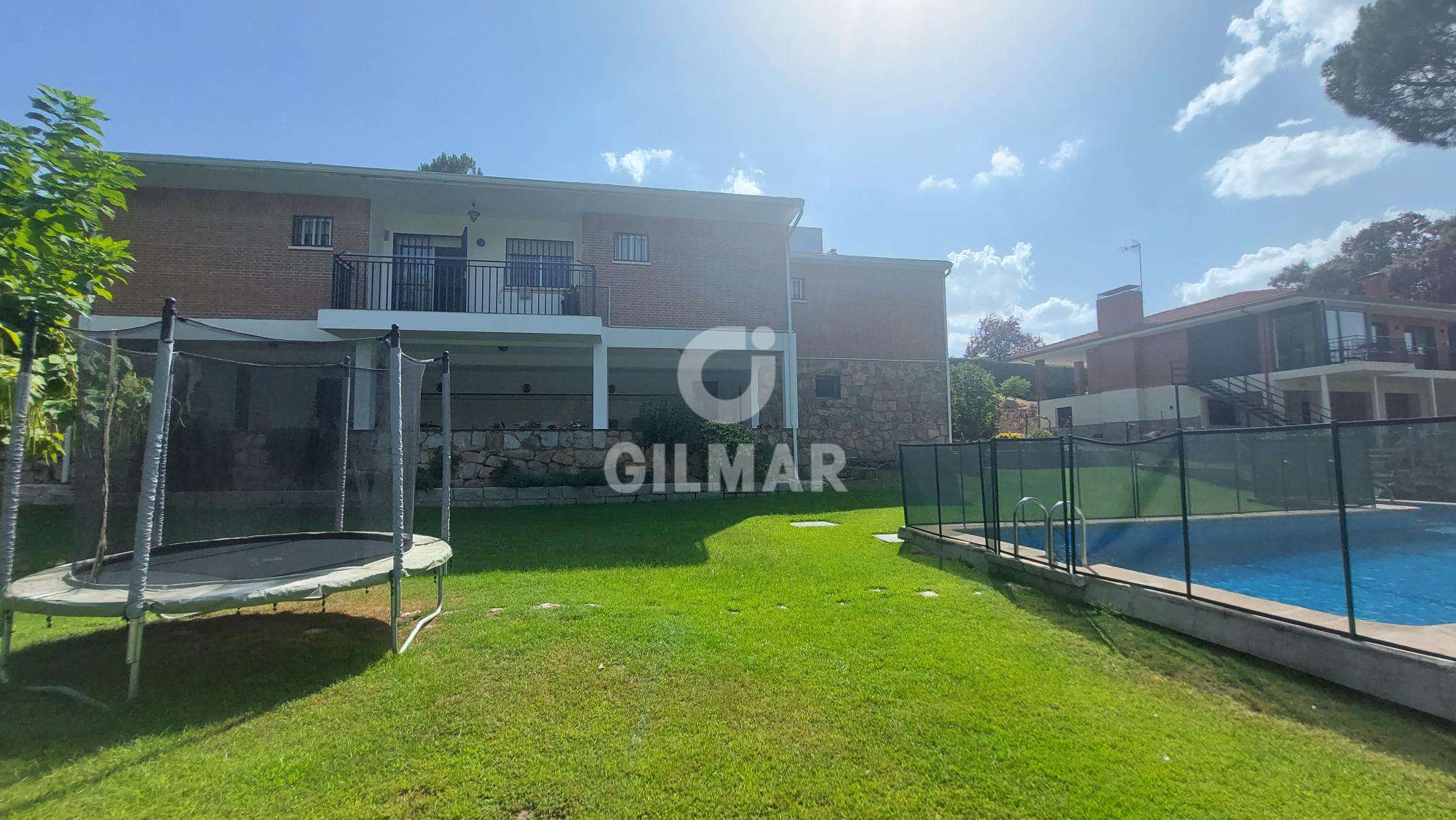 Chalet Independiente en alquiler en Santo Domingo – Madrid | Gilmar