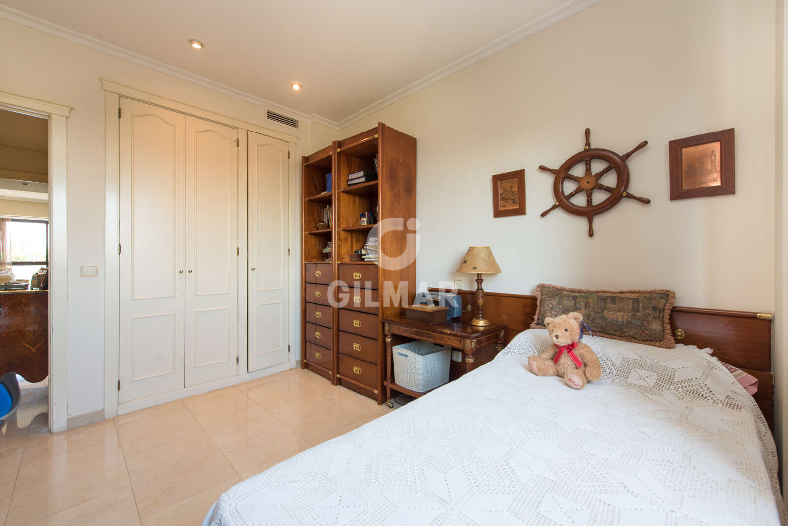 Property slider Gilmar