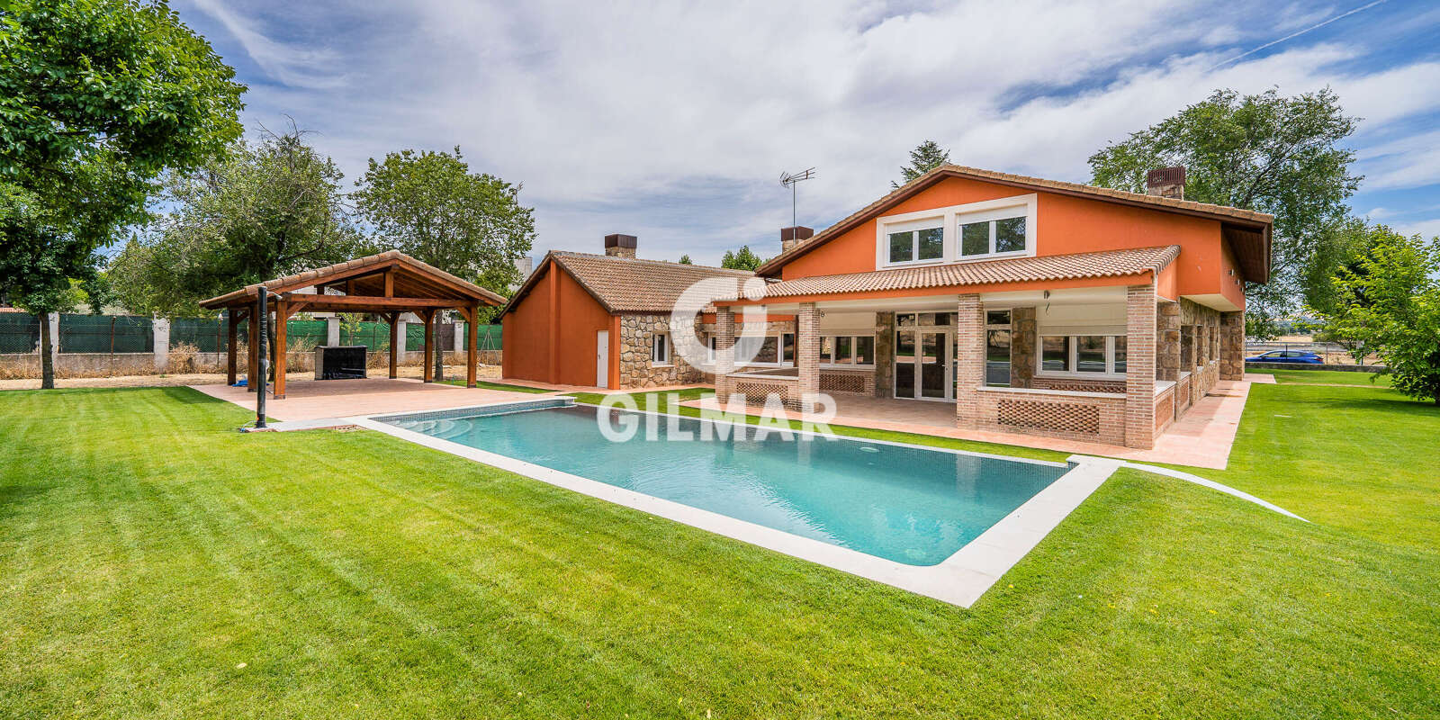 Property slider Gilmar