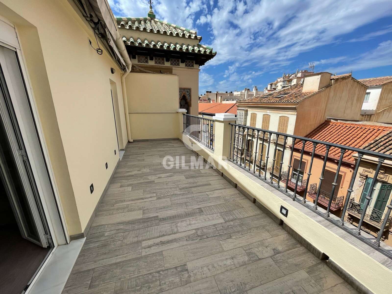 Property slider Gilmar