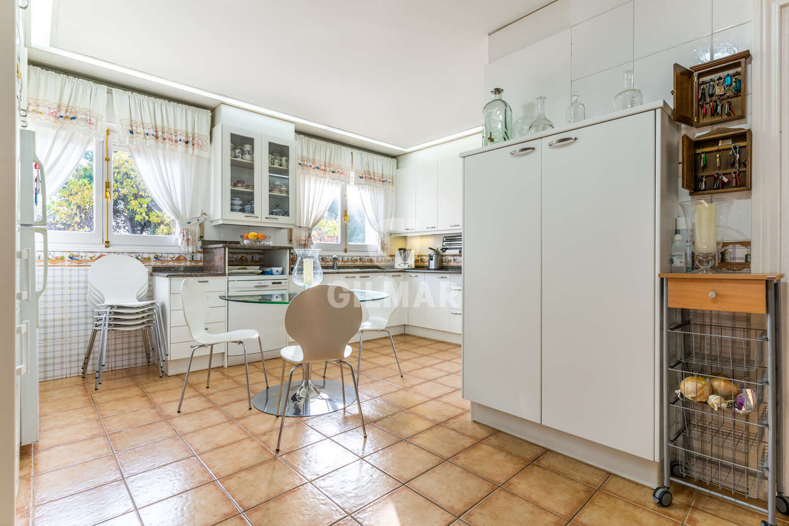 Property slider Gilmar
