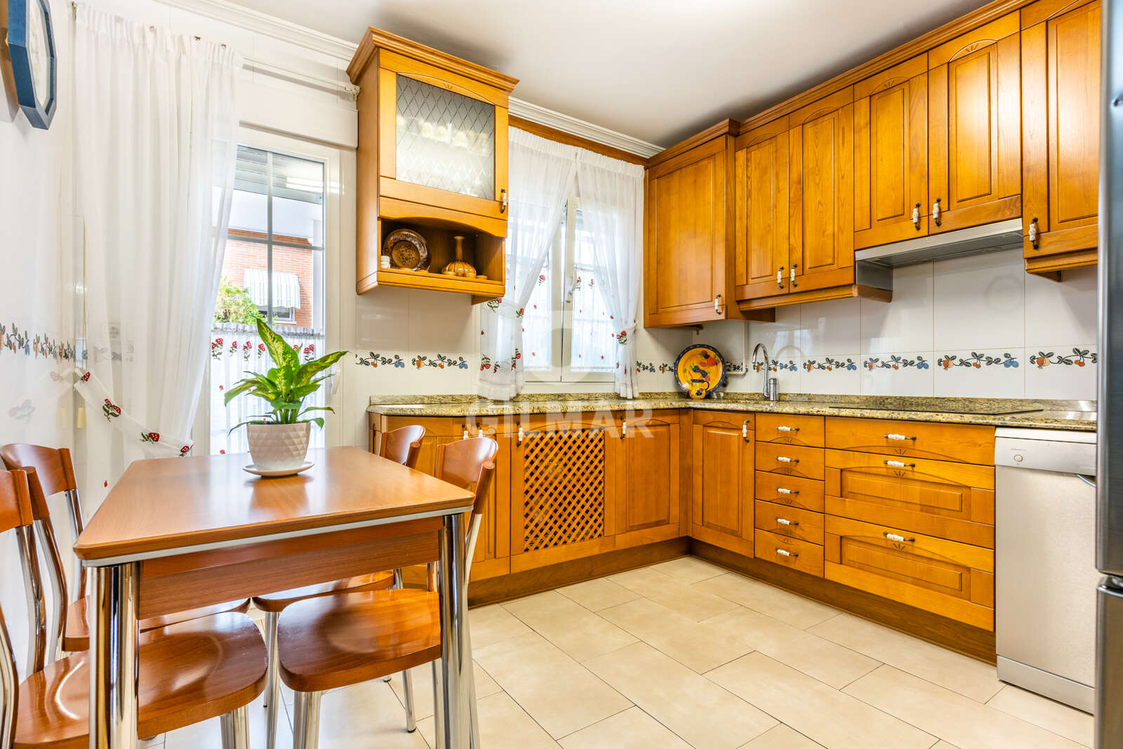 Property slider Gilmar