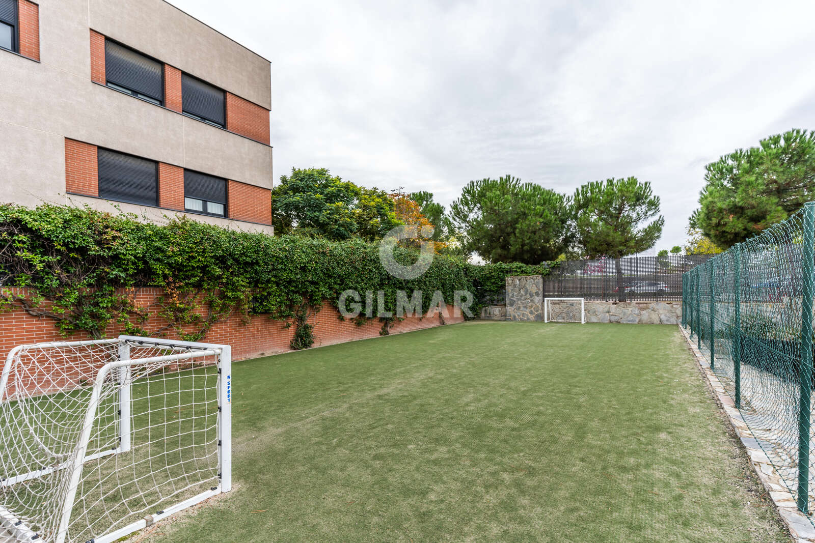 Property slider Gilmar