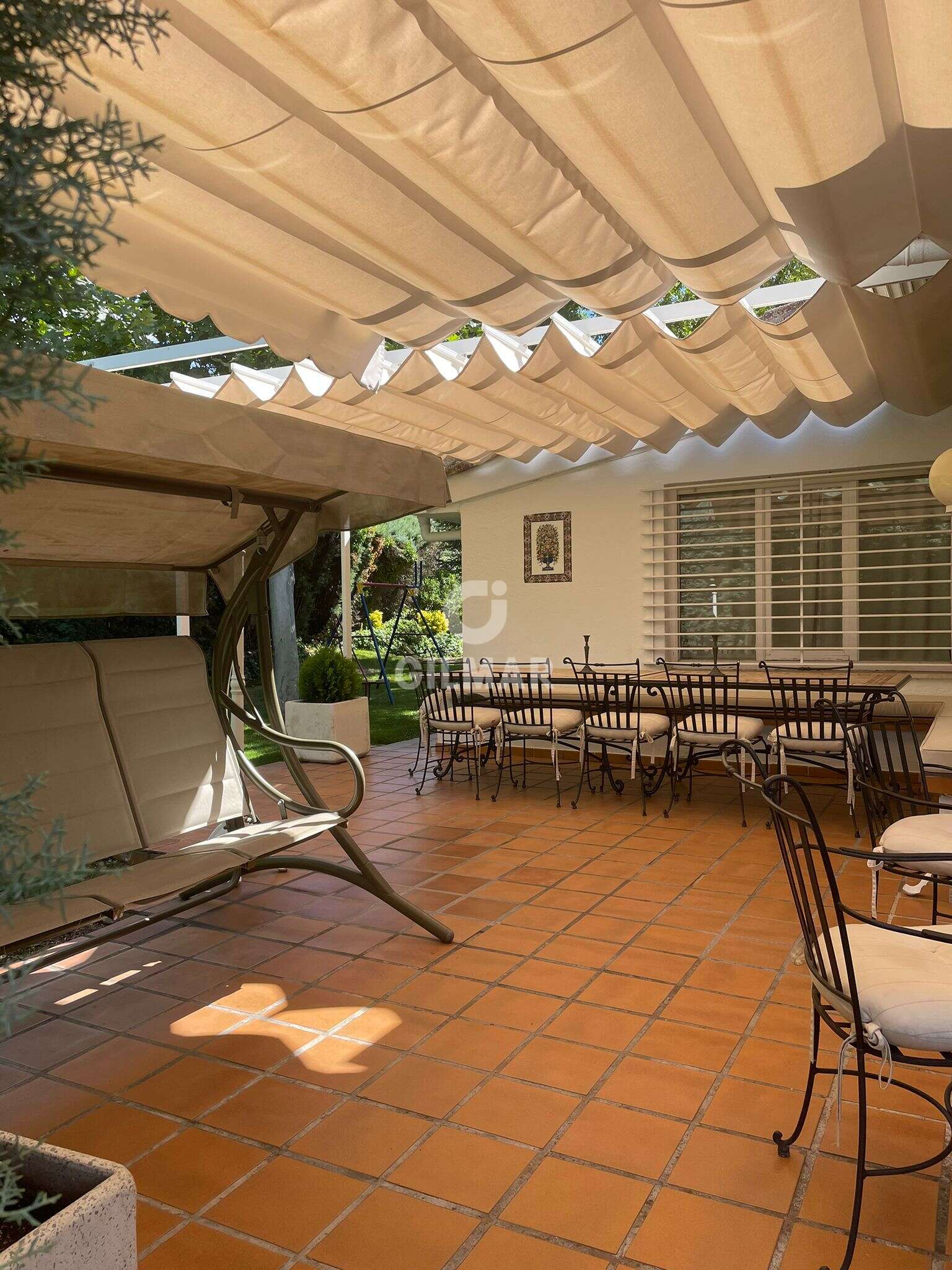 Property slider Gilmar