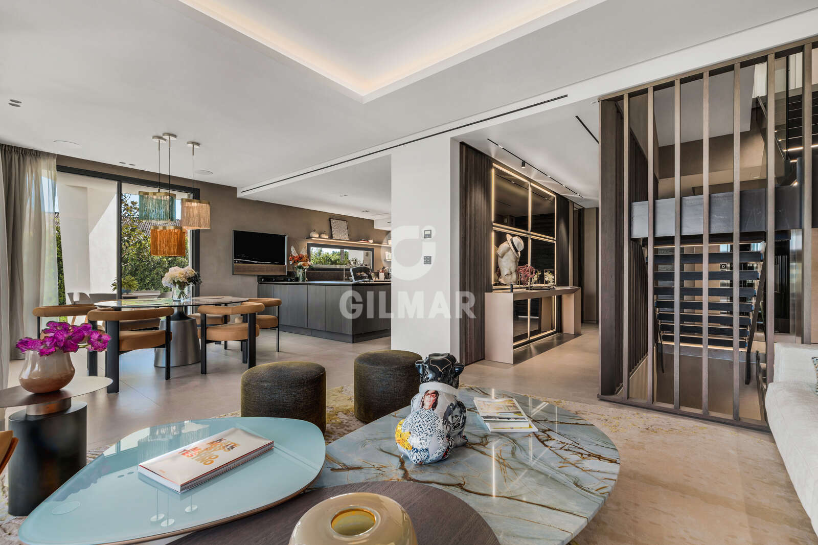 Property slider Gilmar