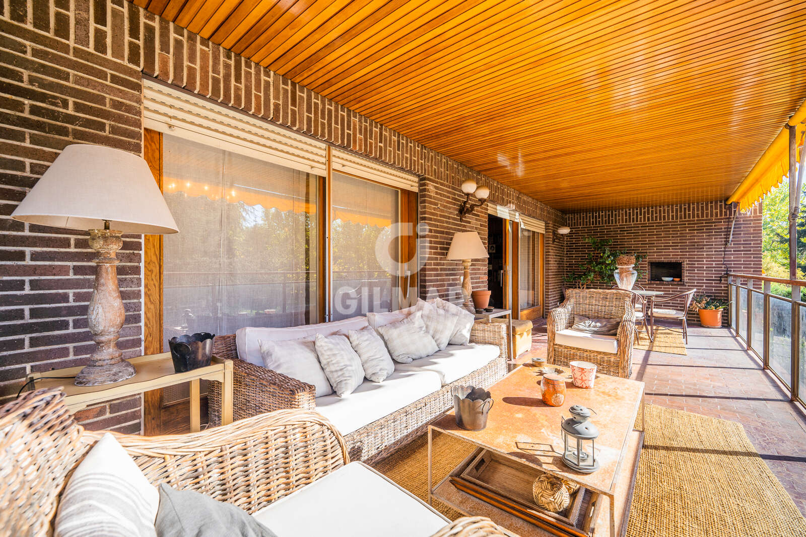 Property slider Gilmar