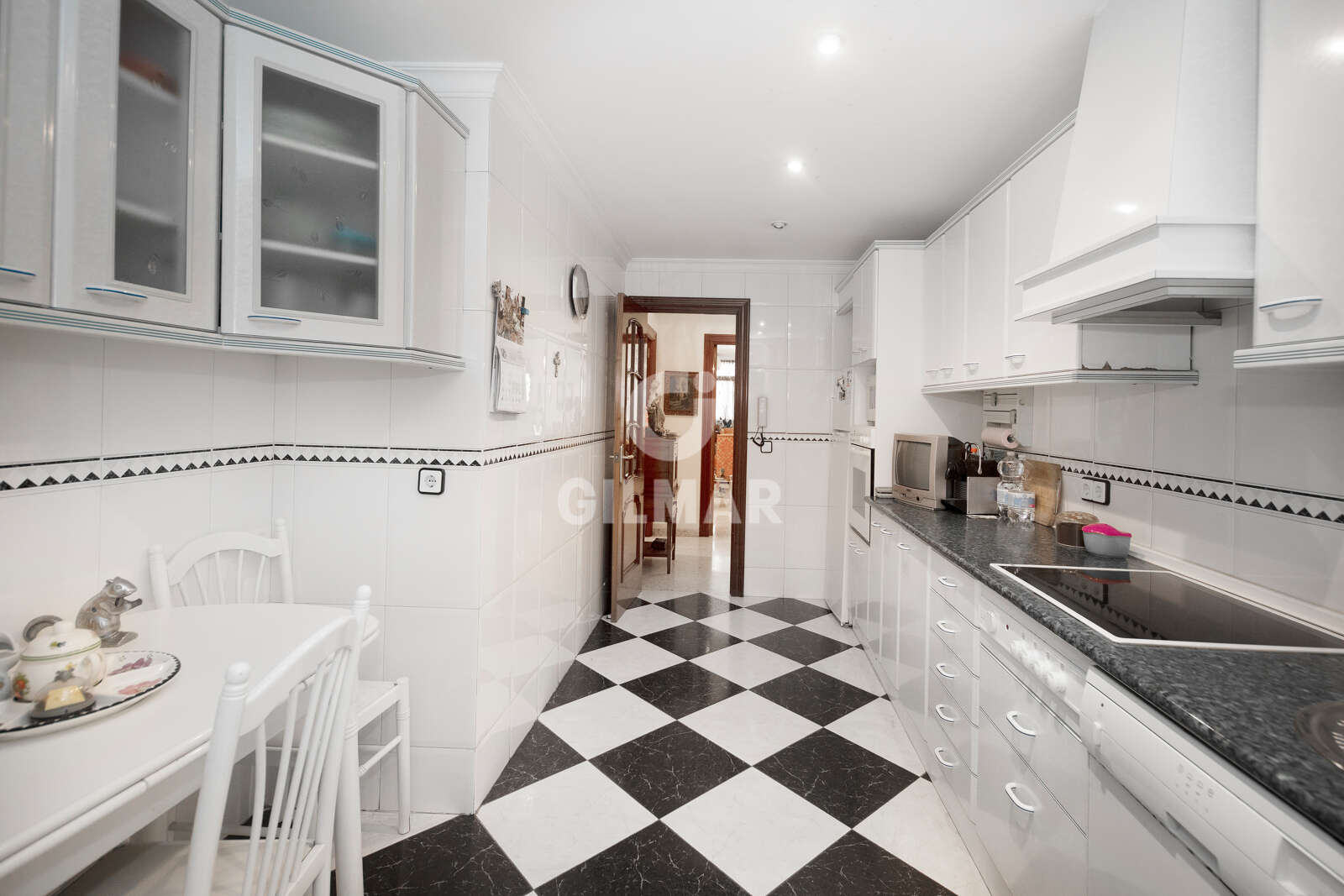 Property slider Gilmar