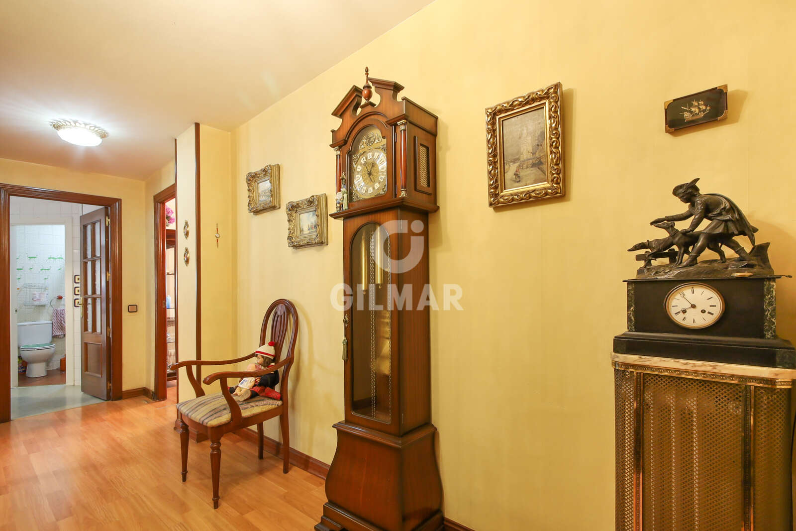 Property slider Gilmar