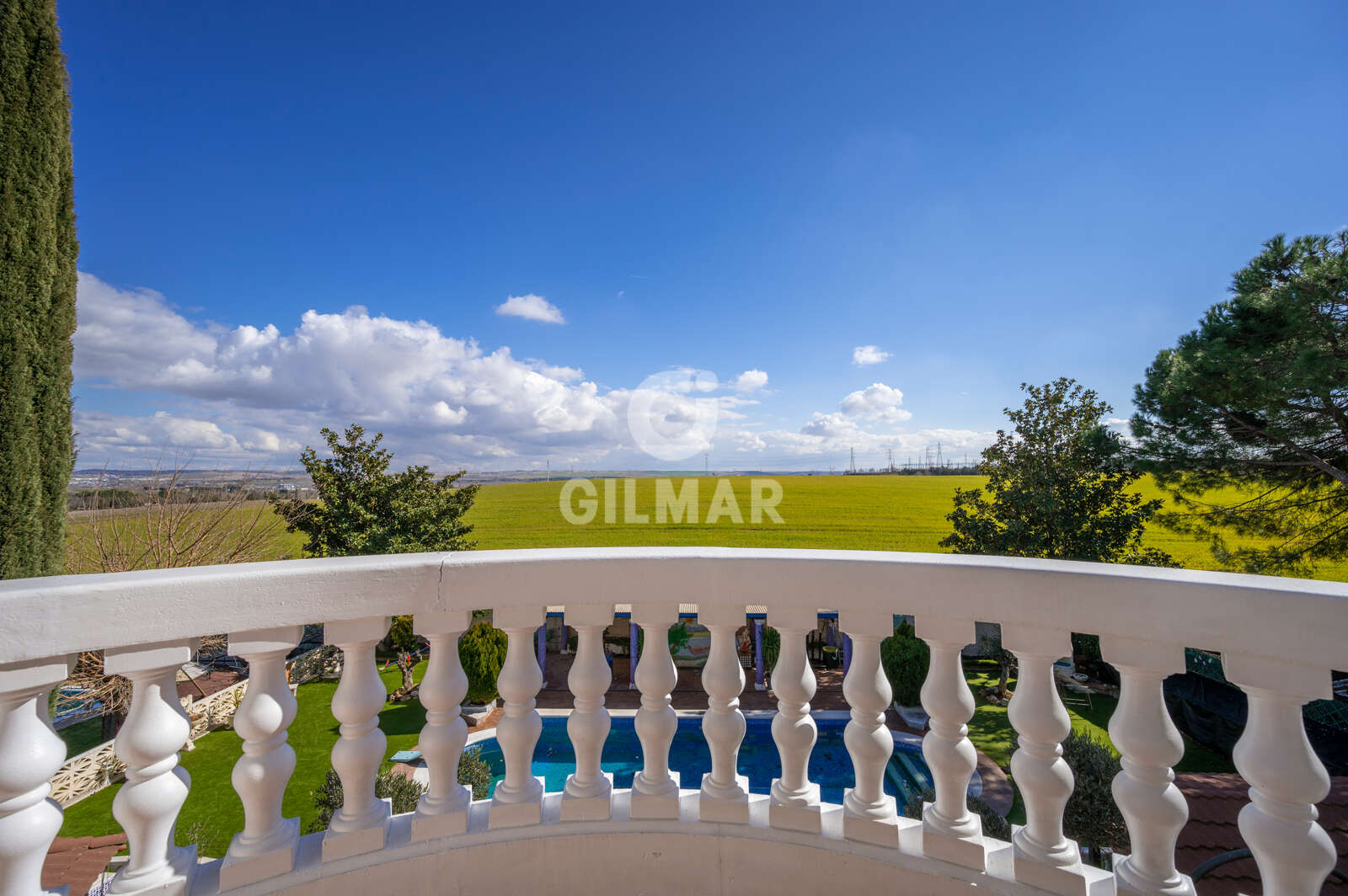 Property slider Gilmar