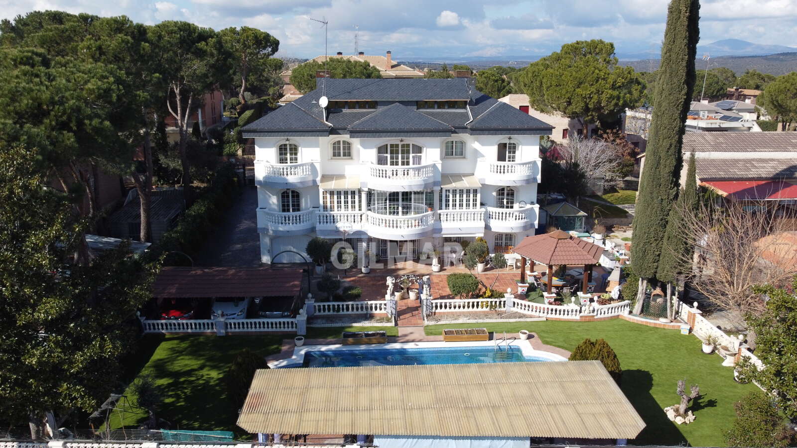 Property slider Gilmar