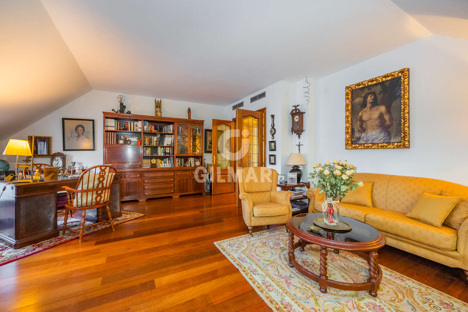 Property slider Gilmar