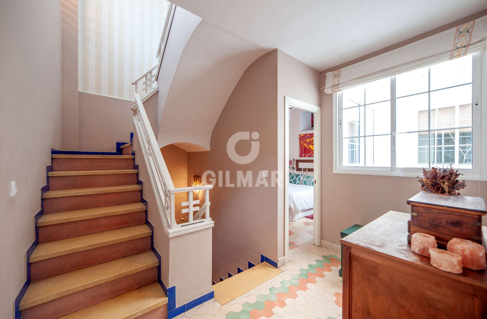 Property slider Gilmar