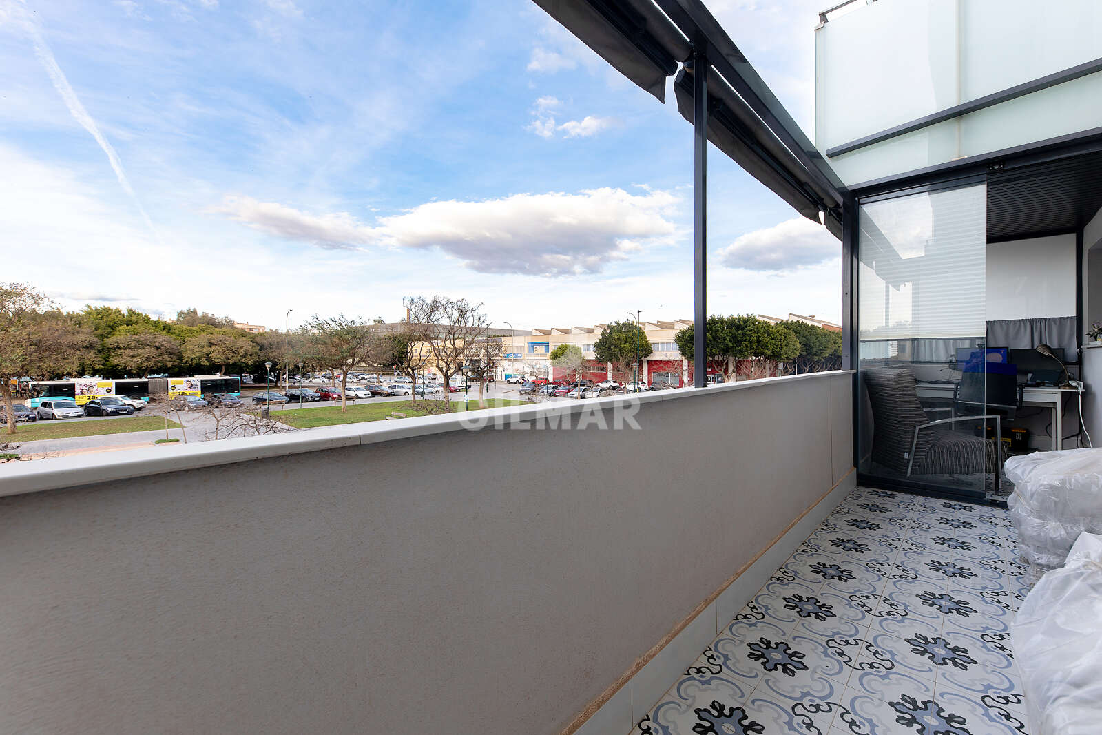 Property slider Gilmar