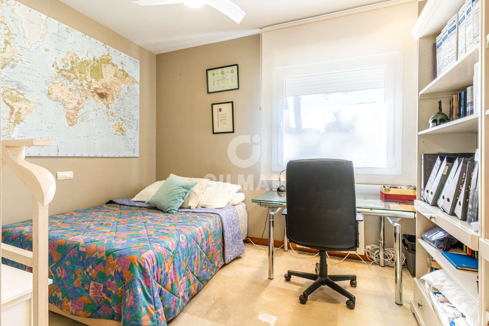 Property slider Gilmar