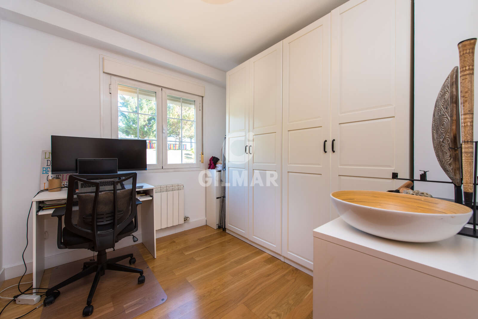 Property slider Gilmar