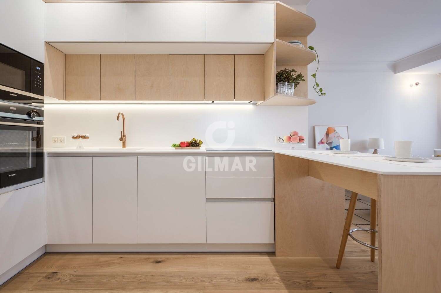 Property slider Gilmar