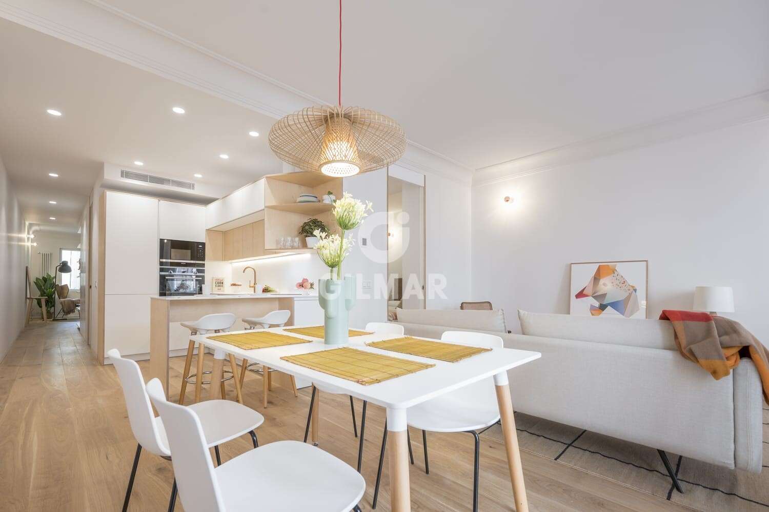 Property slider Gilmar