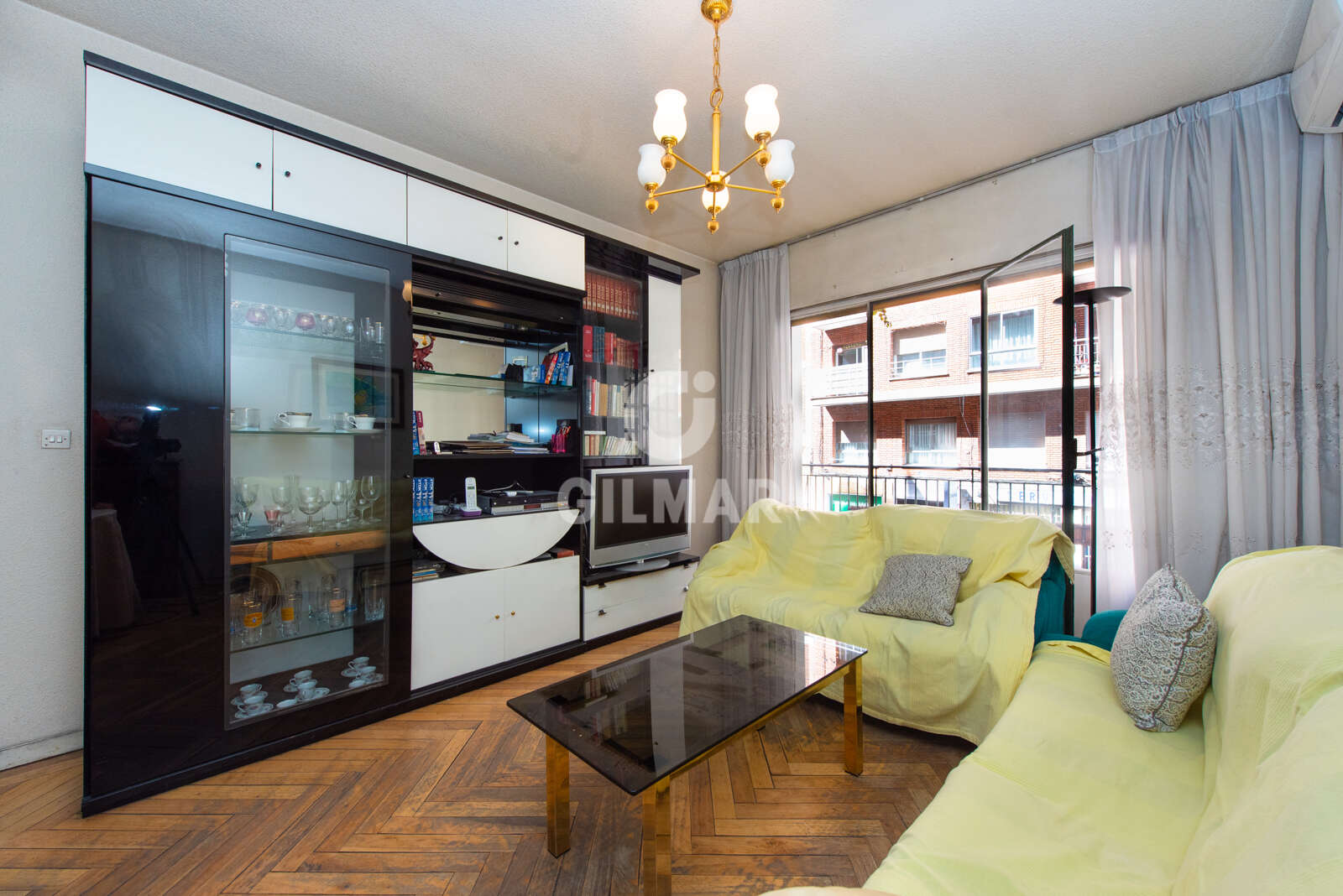 Property slider Gilmar