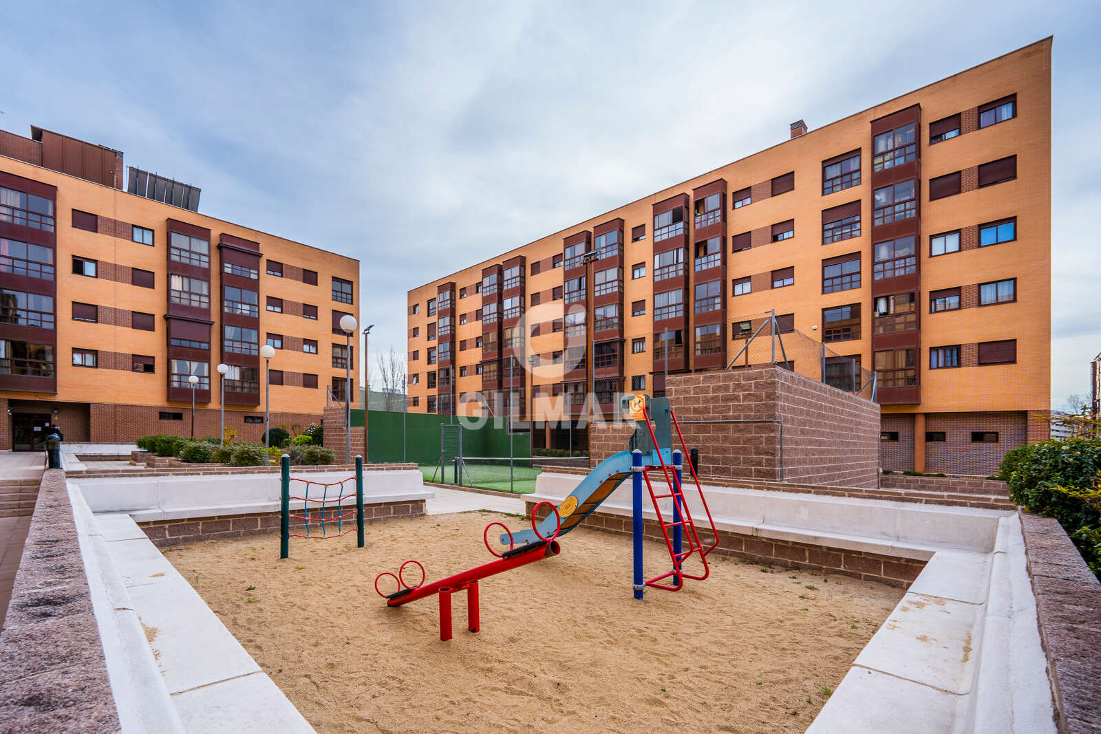 Property slider Gilmar