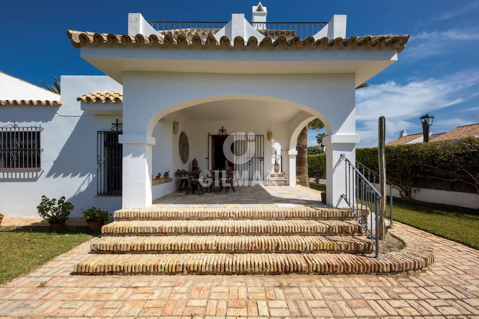 Property slider Gilmar