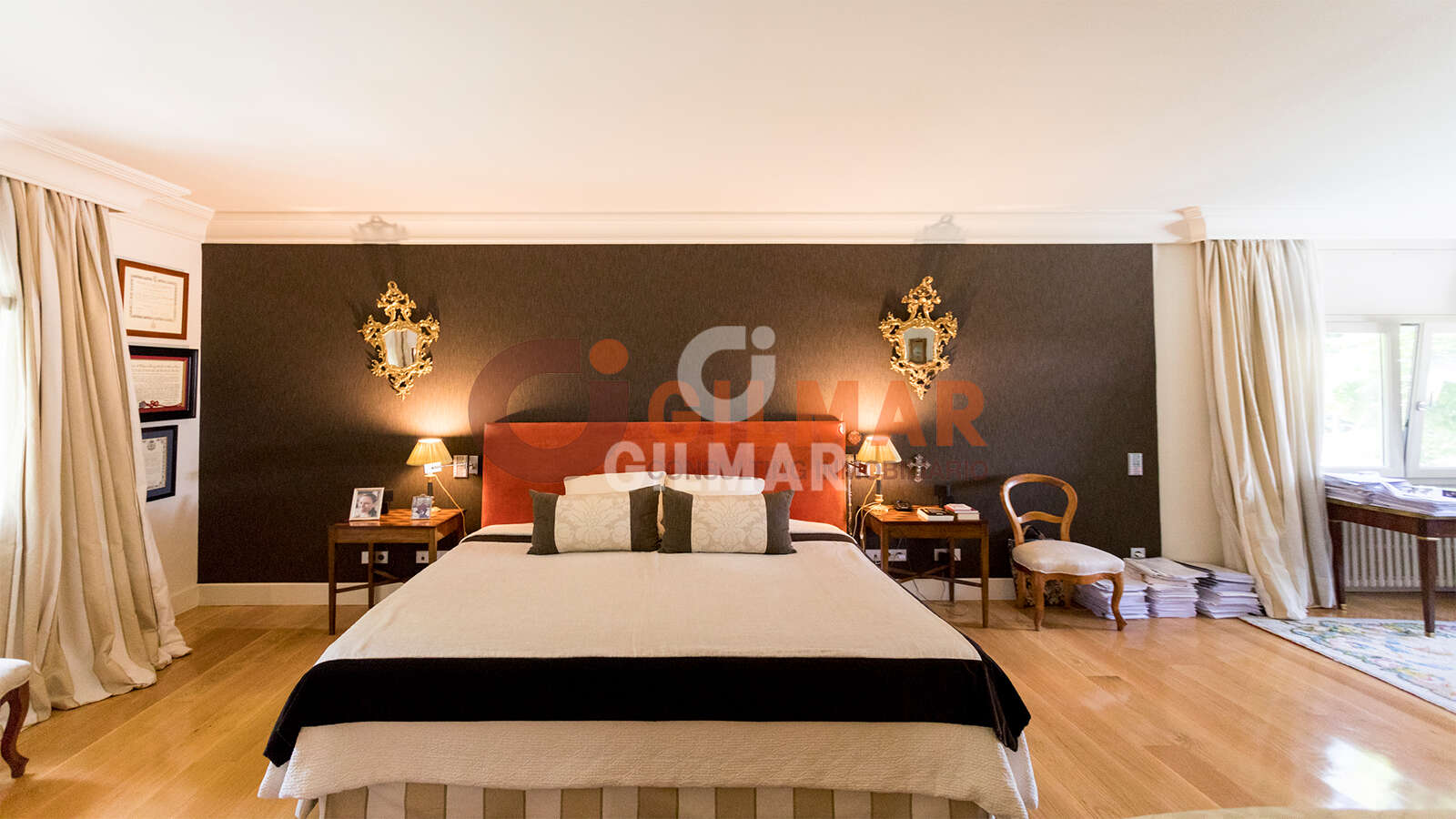 Property slider Gilmar